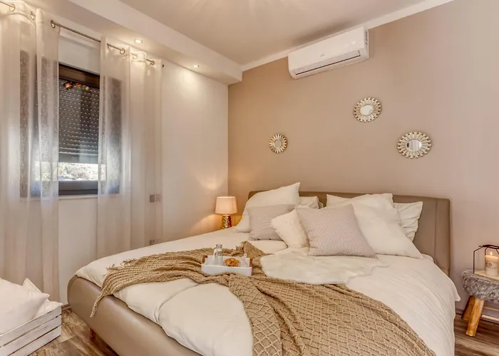 Aurana Zadarvillas * Vrana (Zadar)